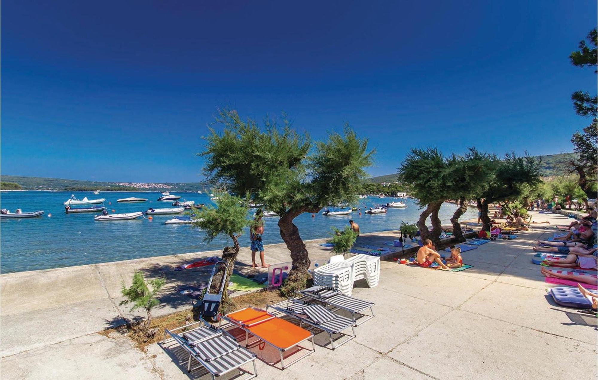 Stunning Apartment In Kornic With House Sea View Εξωτερικό φωτογραφία